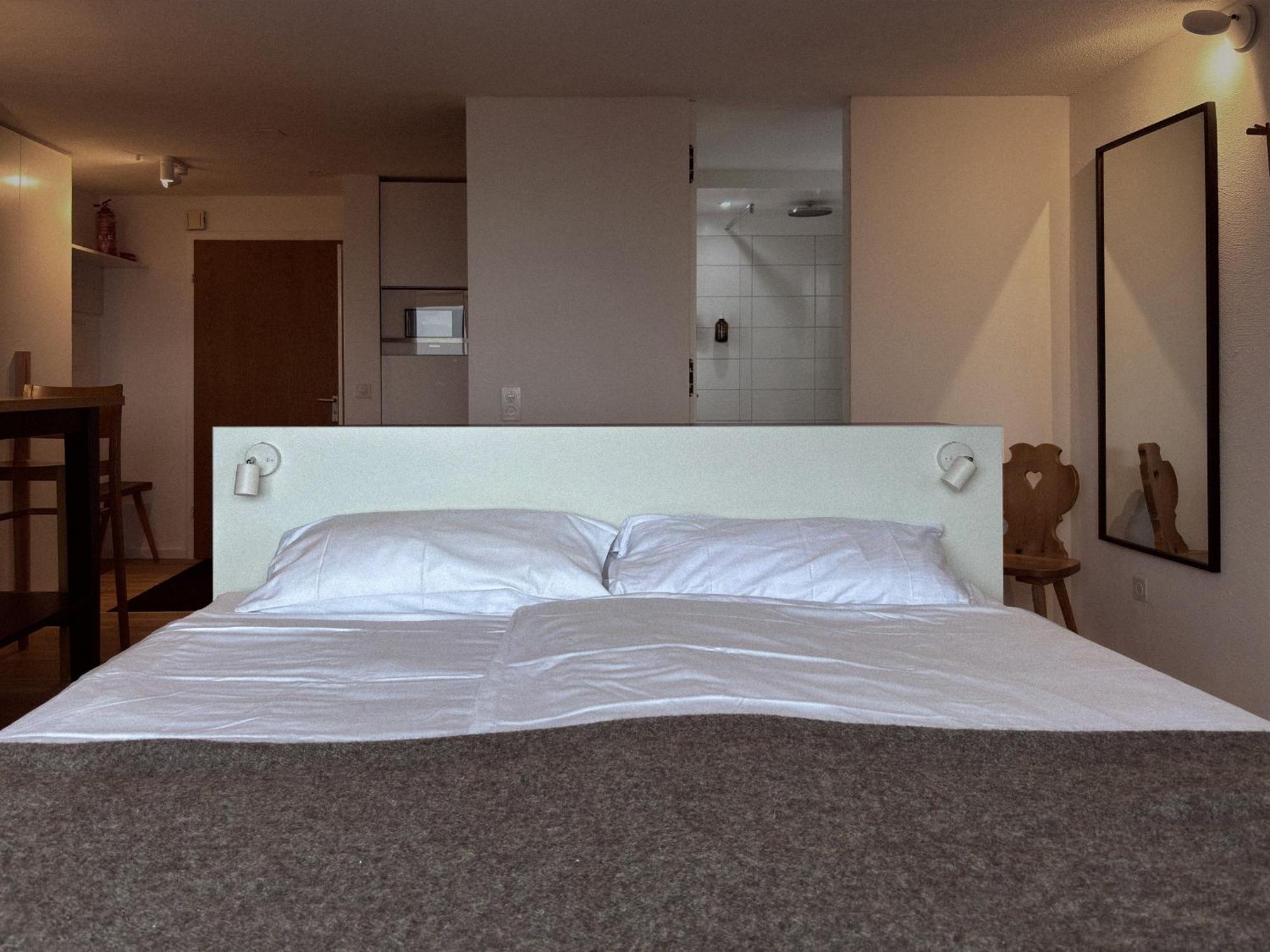 Grüezi Laax Apartments Buitenkant foto